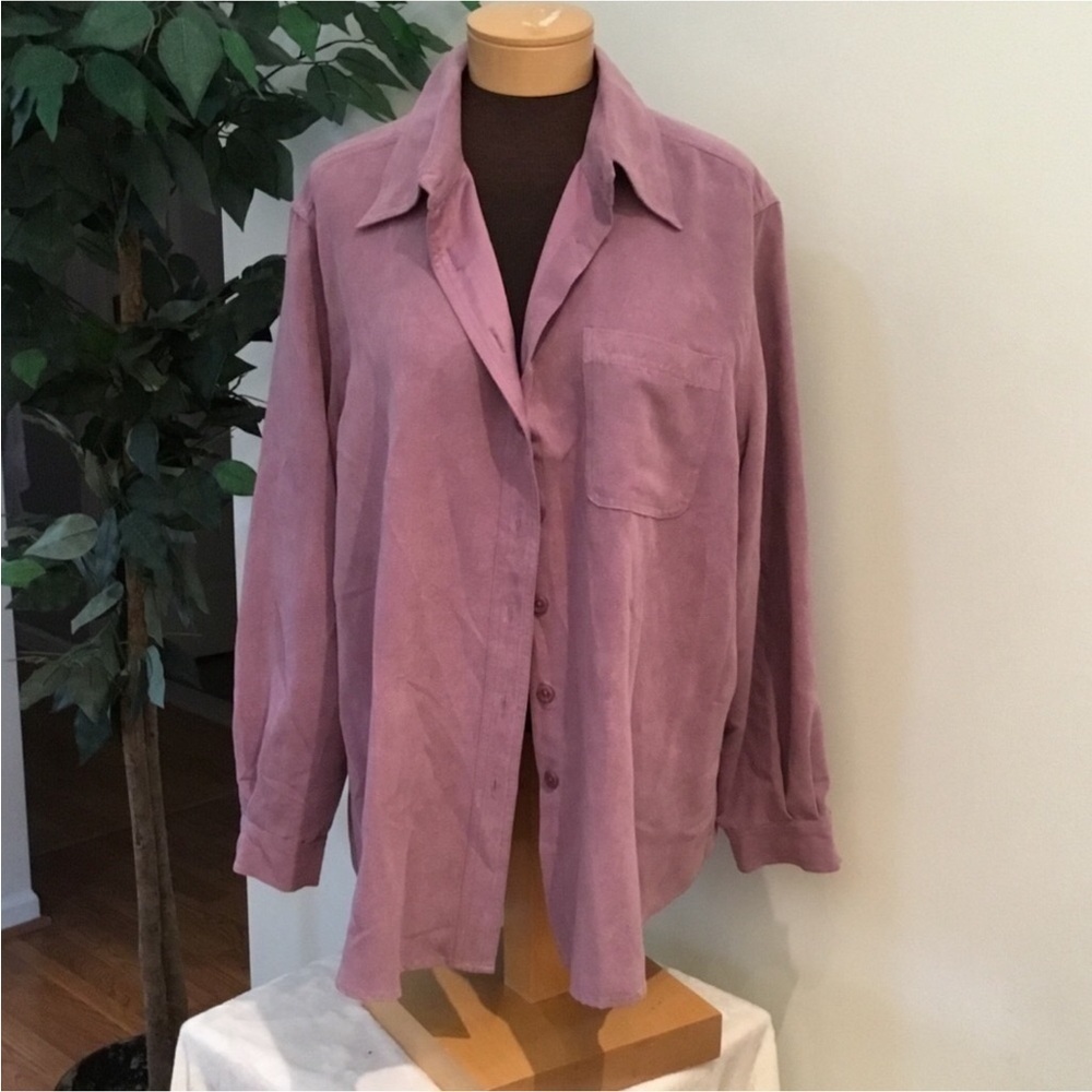 Avenue soft purple button down Woman’s size 18/20 fully lined long sleeve